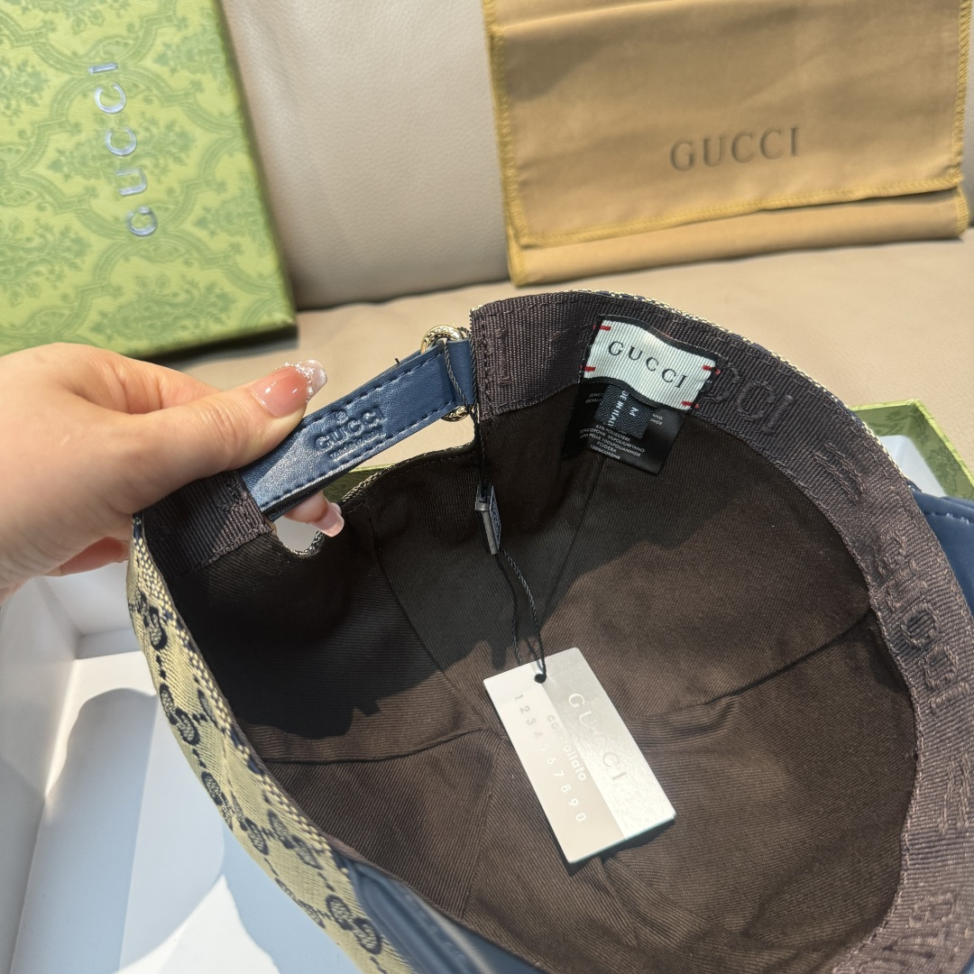 
配盒子布袋，Gucci(古奇)经典原单棒球帽，小双G牛皮拼接，11开模订制，质量超赞！帽檐头层牛皮压花