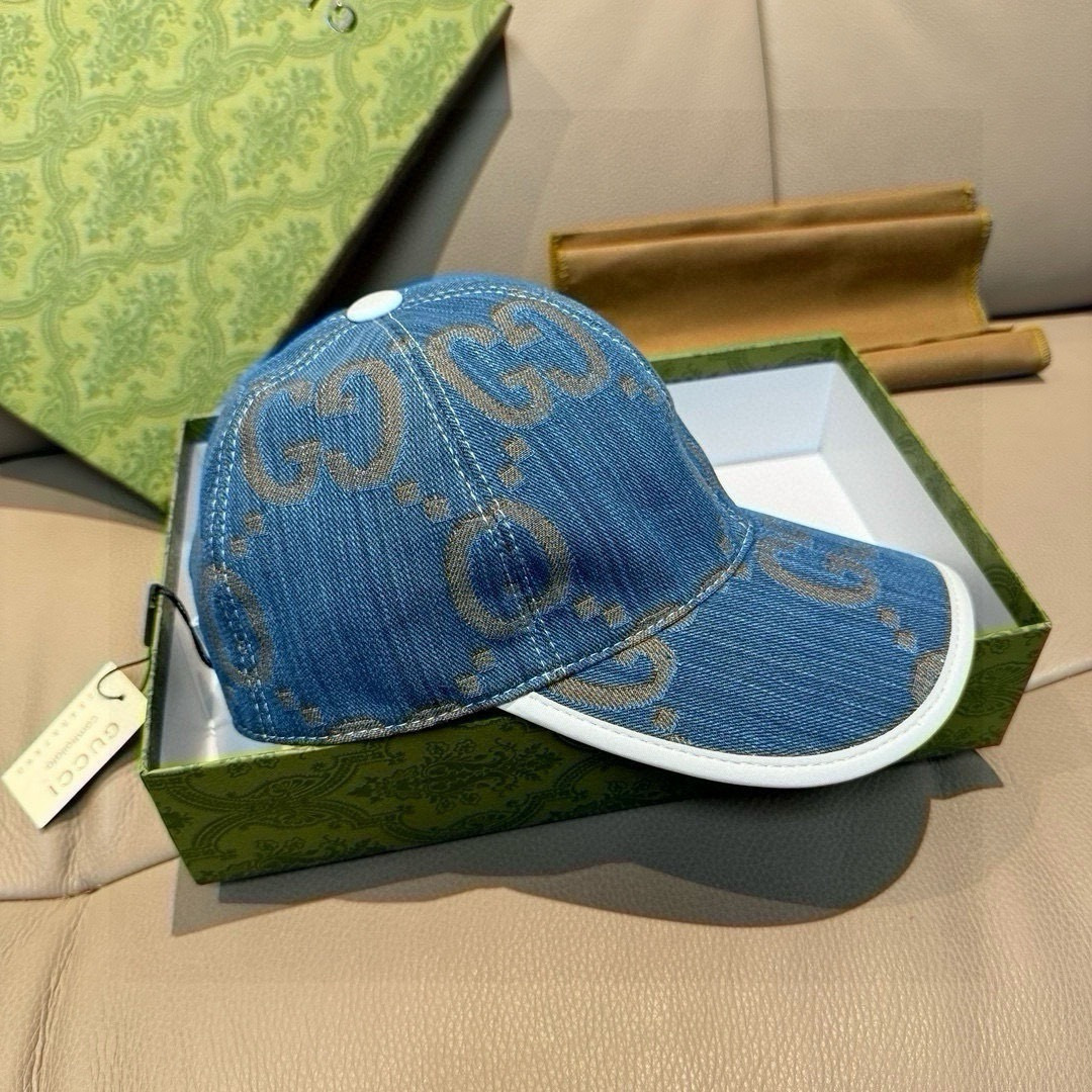 
配包装布袋，Gucci古奇新款原单棒球帽， 大双G，专柜11开模订制，完美对花，原版帆布面料+头层牛皮