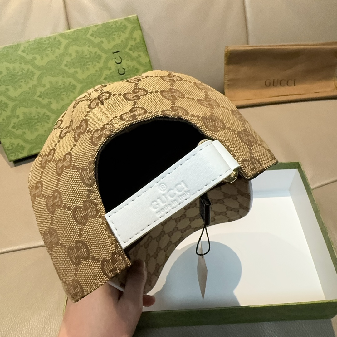 
万年经典款新色出货！
配盒子布袋，Gucci(古奇)经典原单棒球帽😍😍专柜11开模订制，最高版本，原版