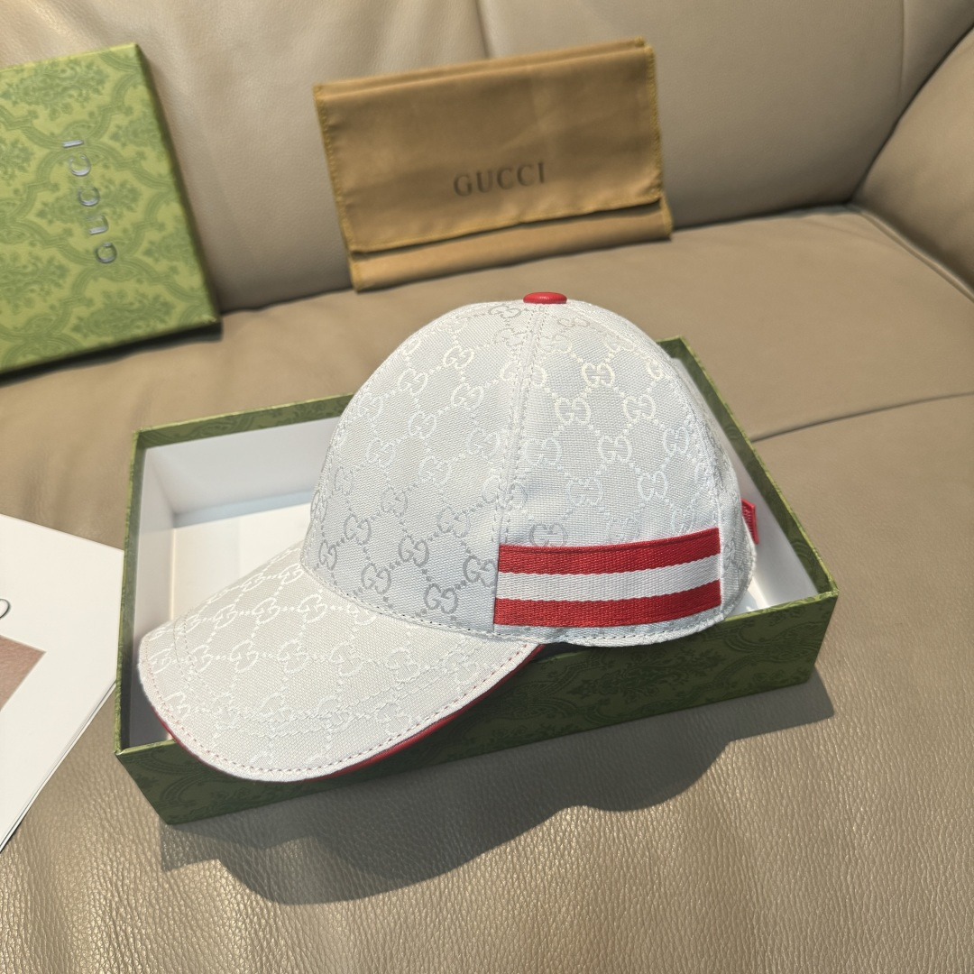 NO:362721,Package with box cloth bag, Gucci new original single baseball cap, three-color webbing, 1:1 mold customization, original canvas + top layer cowhide, red leather border is handsome and fashionable, popular purchasing agent, versatile styles available for men and women, excellent quality!  Basic head circumference 56, patch adjustable. Hat Straw Hat Fisherman's Hat Baseball Hat Knitted Hats, Hats, Gucci, espadrilles, cowhide, hats批 配盒子布袋,Gucci(古奇)新款原单棒球帽, 三色织带,1:1开模订制,原版帆布料+头层牛皮,红色皮边帅气时尚,代购热门,男女可用百搭款,质量超赞！基础头围56,贴片可调节.帽子草帽渔夫帽棒球帽针织帽,帽子,gucci,espadrilles,cowhide,hats,hat