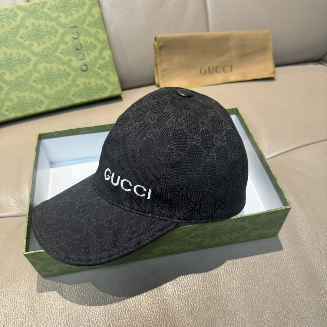 
新款出货！
配盒子布袋，Gucci(古奇)最新款原单棒球帽，Gucci小刺绣，专柜11开模订制，最高版