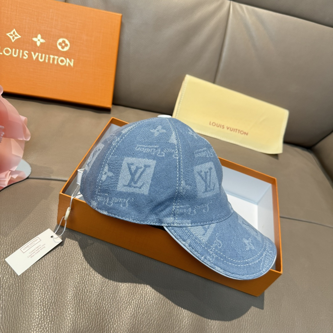 
配盒子布袋，LV路易威登新款原单棒球帽，LV牛仔提花，专柜11开模订制，原版帆布面料+头层牛皮，轻盈透