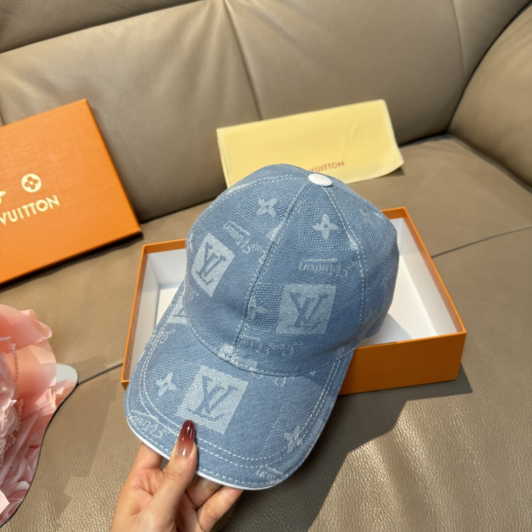 
配盒子布袋，LV路易威登新款原单棒球帽，LV牛仔提花，专柜11开模订制，原版帆布面料+头层牛皮，轻盈透