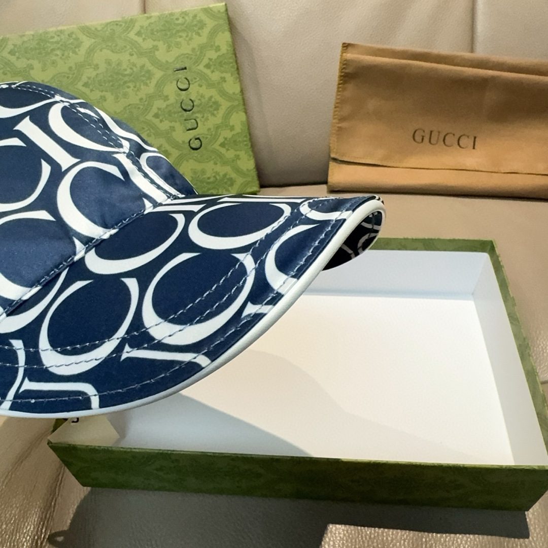 
配盒子布袋，Gucci(古奇)新款原单棒球帽， GUCCI丝印，专柜11开模订制，原版帆布料+头层牛皮