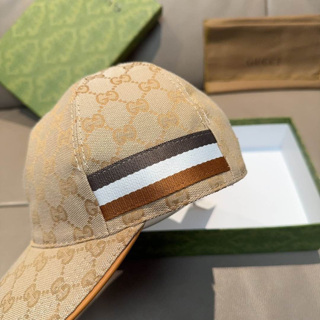 
万年经典款新色出货！
配盒子布袋，Gucci(古奇)经典原单棒球帽😍😍专柜11开模订制，最高版本，原版