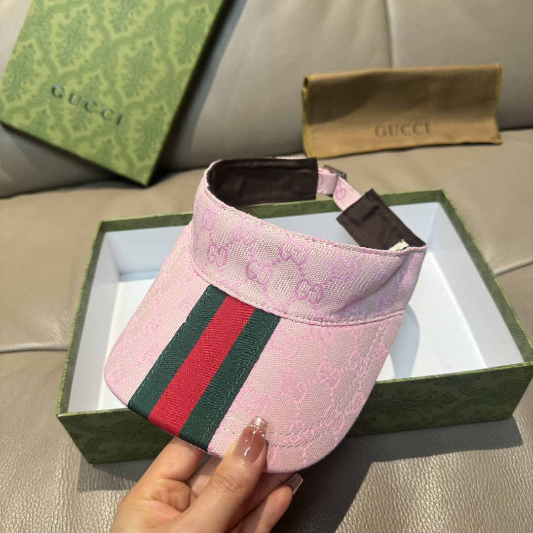 
原单版本出货！
配盒子布袋，Gucci(古奇)最新原单宽版织带空顶帽。专柜11开模订制，最高版本，原版