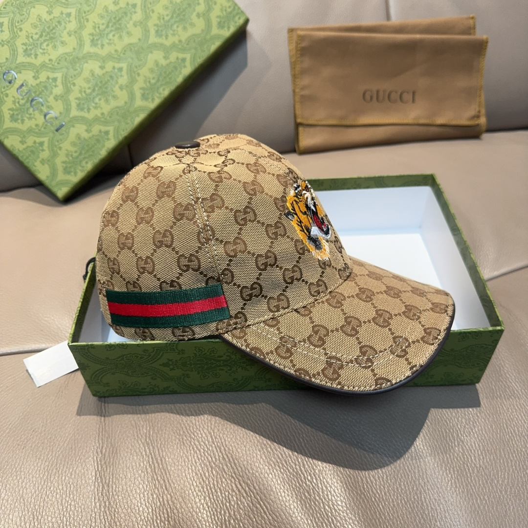 
配盒子布袋，Gucci(古奇)新款原单棒球帽， 虎头刺绣，11开模订制，重工刺绣，细节可媲美专柜，原版