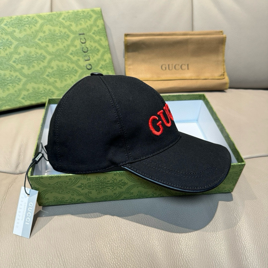 
配盒子布袋，Gucci(古奇)新款原单棒球帽，GUCCI刺绣，11开模订制，重工刺绣，细节可媲美专柜，