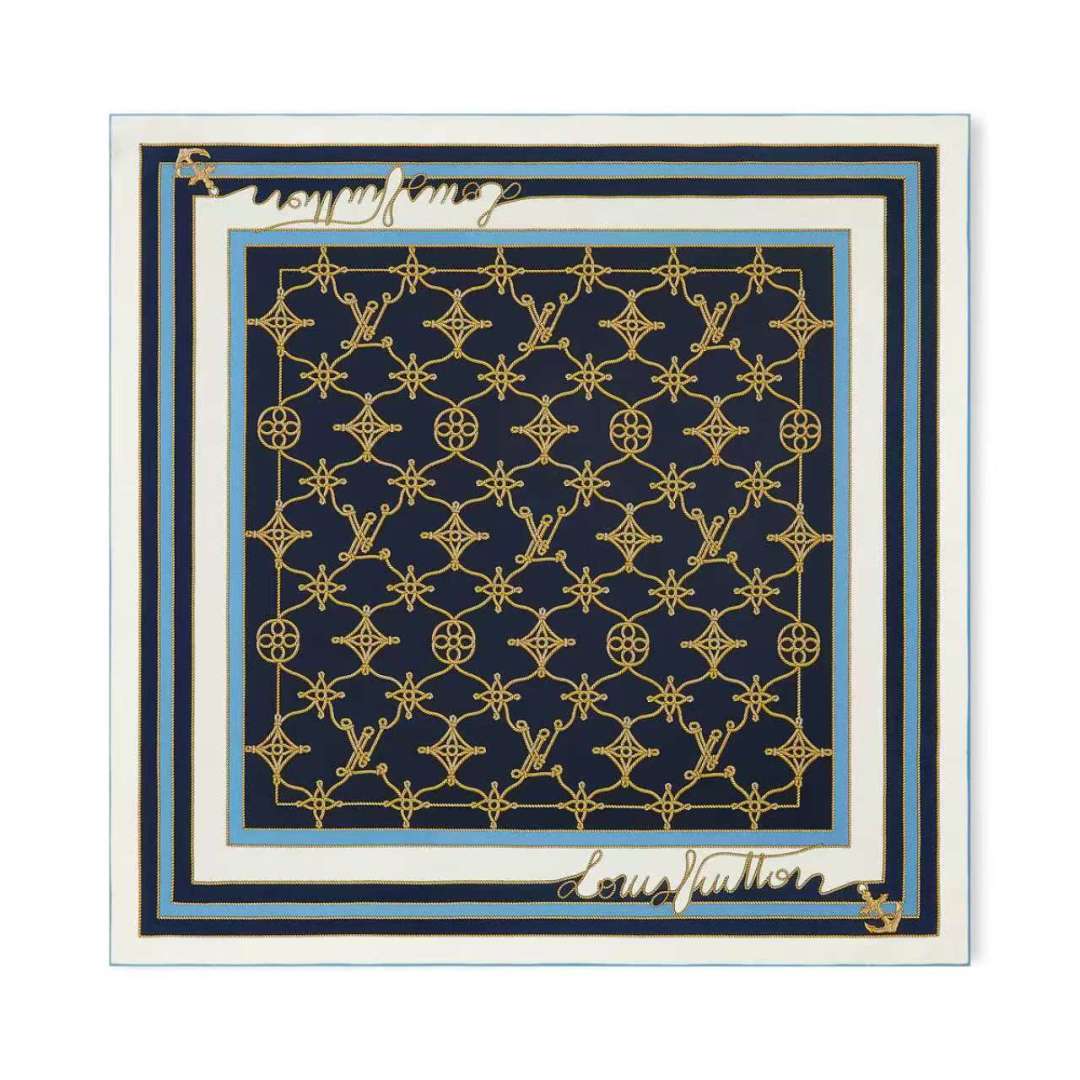 NO:340088,The new LV square scarf LV Cordage mulberry silk scarf turns Monogram flowers, letters and brand logos into ties and coils of ship cables, highlighting the nautical trend with anchor elements and injecting elegance and poetry into classic design. 90 x 90 cm (height x length) mulberry silk high-version scarf, high-version scarf, louis vuitton19860909批 LV新款方巾 LV Cordage 桑蚕丝方巾将 Monogram 花卉、字母和品牌标识化为船舶缆绳的系结和盘绕,以船锚元素彰显航海风潮,为经典设计注入优雅诗意. 90 x 90 厘米 (高 x 长度) 桑蚕丝高版本围巾,高版本围巾,louis vuitton,scarf