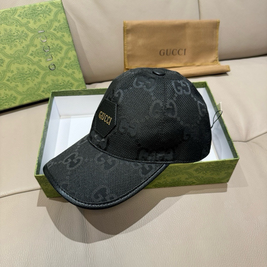 
配包装布袋，Gucci(古奇)新款原单棒球帽，Gucci烫金，专柜最新款，11开模订制，正版开模，原版