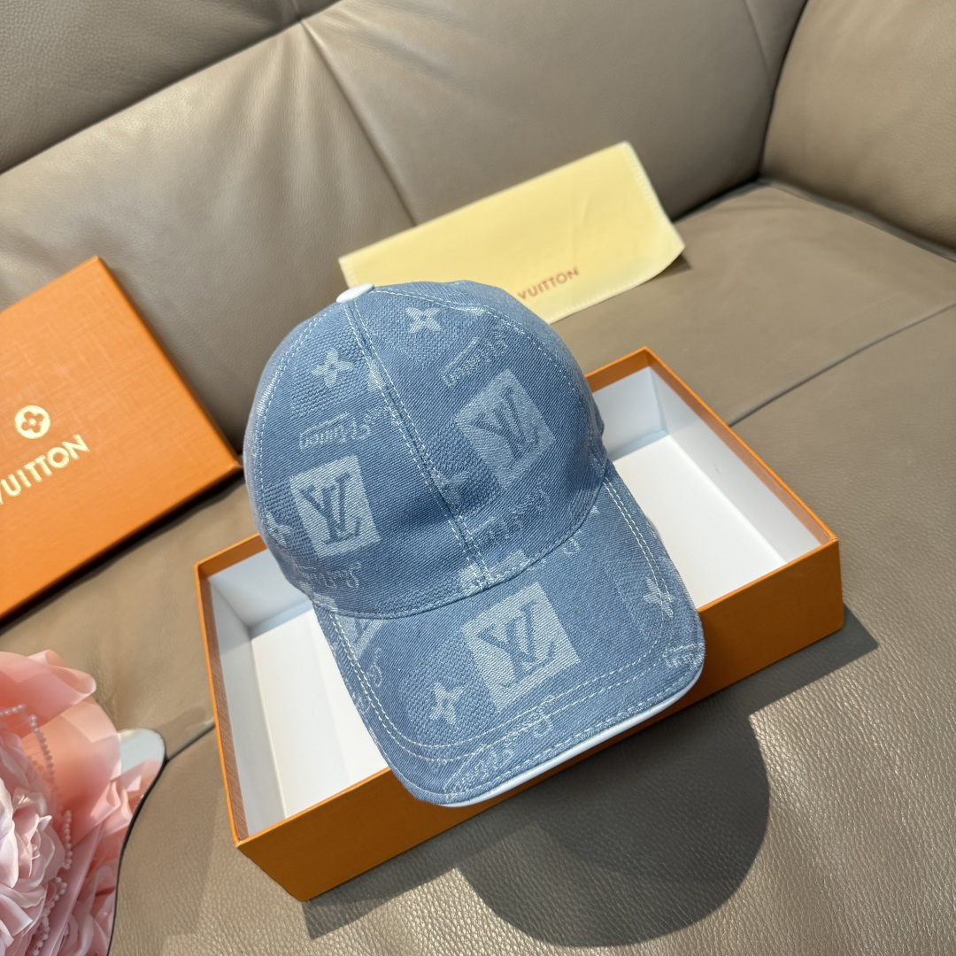 
配盒子布袋，LV路易威登新款原单棒球帽，LV牛仔提花，专柜11开模订制，原版帆布面料+头层牛皮，轻盈透