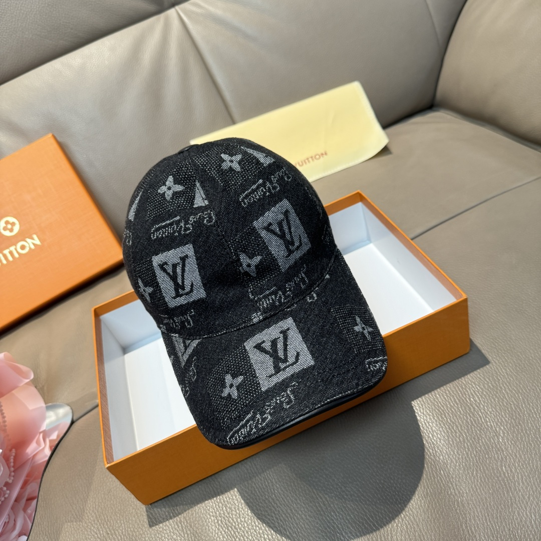
配盒子布袋，LV路易威登新款原单棒球帽，LV牛仔提花，专柜11开模订制，原版帆布面料+头层牛皮，轻盈透