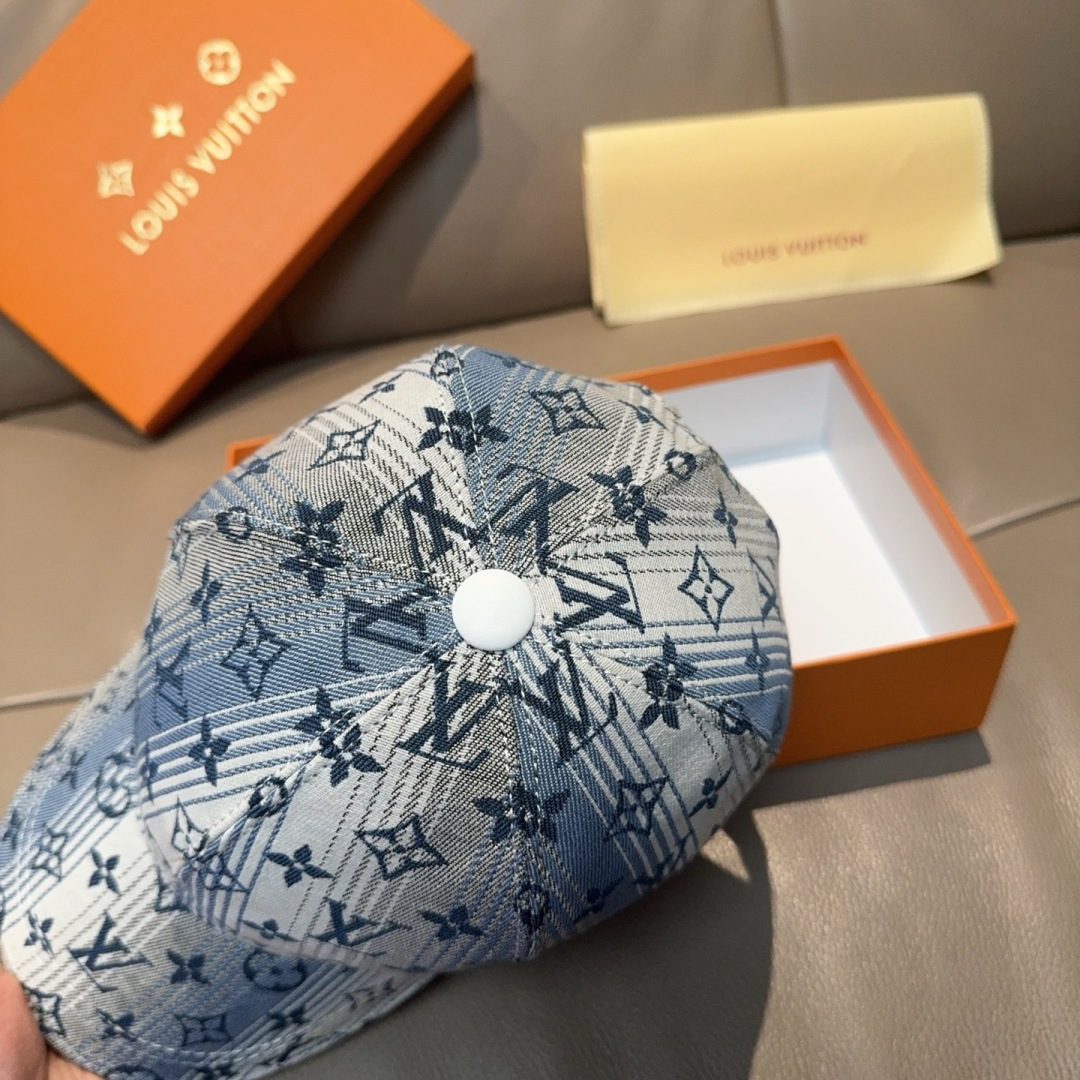 
配盒子布袋，LV路易威登新款原单棒球帽，LV渐变提花，专柜11开模订制，原版帆布面料+头层牛皮，轻盈透