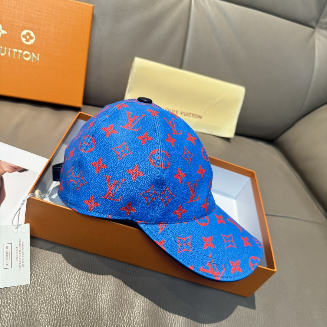 
配包装布袋，LV路易威登经典原单棒球帽，经典老花，11开模订制，原版专柜PU皮革+头层牛皮包边，长年爆
