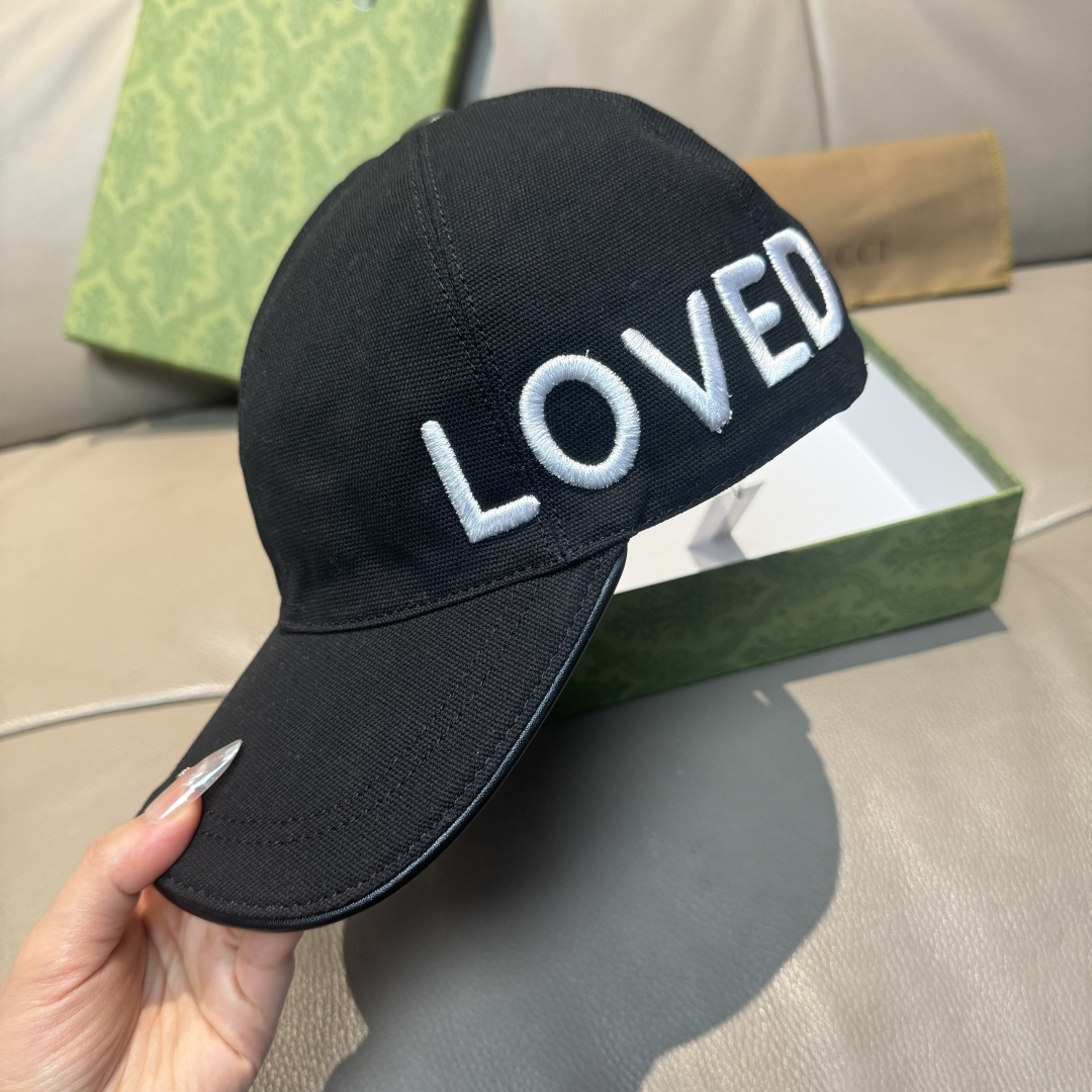
配盒子布袋，Gucci(古奇)新款原单棒球帽，Loved系列，11开模订制，重工刺绣，细节可媲美专柜，