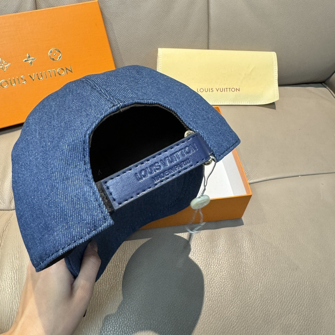 
配盒子布袋，LV(路易威登)新款原单棒球帽，LV刺绣，专柜11开模订制，原版帆布面料+头层牛皮，精细刺