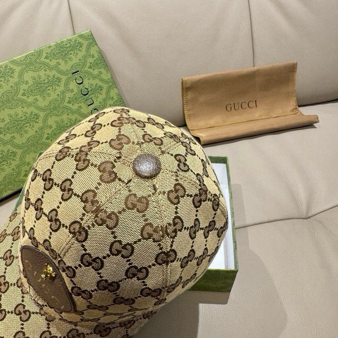 
配包装布袋，Gucci(古奇)新款原单棒球帽， 小虎头，专柜最新款，11开模订制，正版开模五金，原版帆