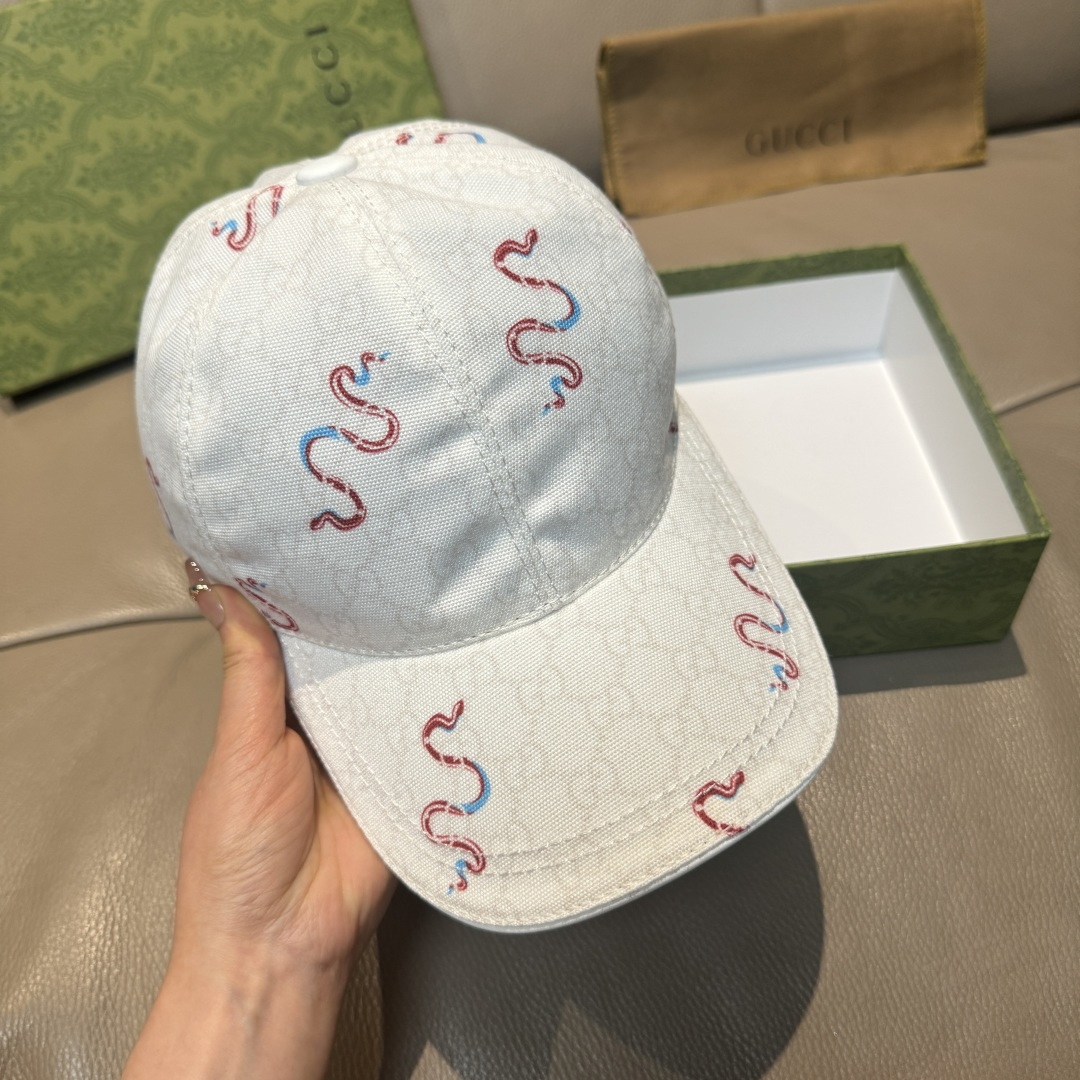 
配包装布袋，Gucci古奇新款原单棒球帽， 蛇年限定款，狂蛇双G提花，专柜11开模订制，完美对花，原版