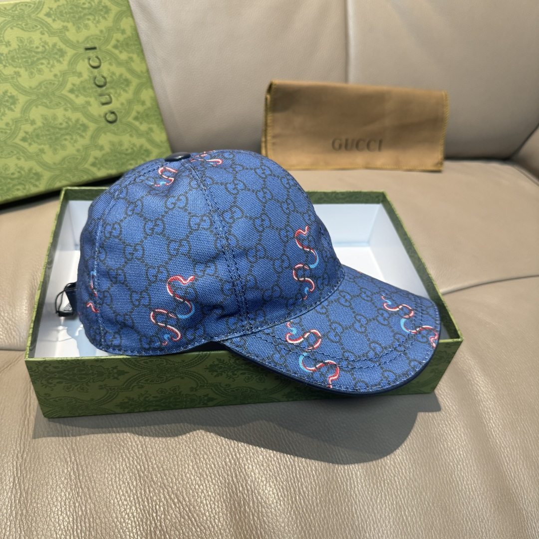 
配包装布袋，Gucci古奇新款原单棒球帽， 蛇年限定款，狂蛇双G提花，专柜11开模订制，完美对花，原版
