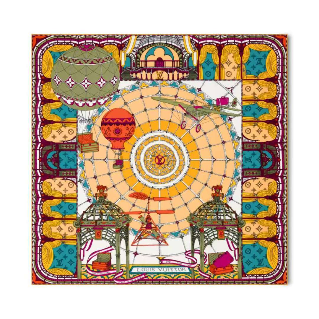 NO:341657,The new Lv square scarf Fly Away mulberry silk square scarf is a fantasy journey, integrating hot air balloons, retro aircraft and Louis Vuitton traditional hard boxes into the Paris Grand Palace pattern, and paying attention to the brand's travel heritage with eye-catching brushstrokes. Size 90 x 90 cm mulberry silk high-version scarf, high-version scarf, louis vuitton, louis vuitton19860909批 Lv新款方巾 Fly Away 桑蚕丝方巾妙趣演绎奇幻之旅,为巴黎大皇宫图案融入热气球、复古飞机和路易威登传统硬箱,以瞩目笔触致意品牌的旅行传承. 尺寸90 x 90 厘米 桑蚕丝高版本围巾,高版本围巾,louis vuitton,louis vuitton,scarf