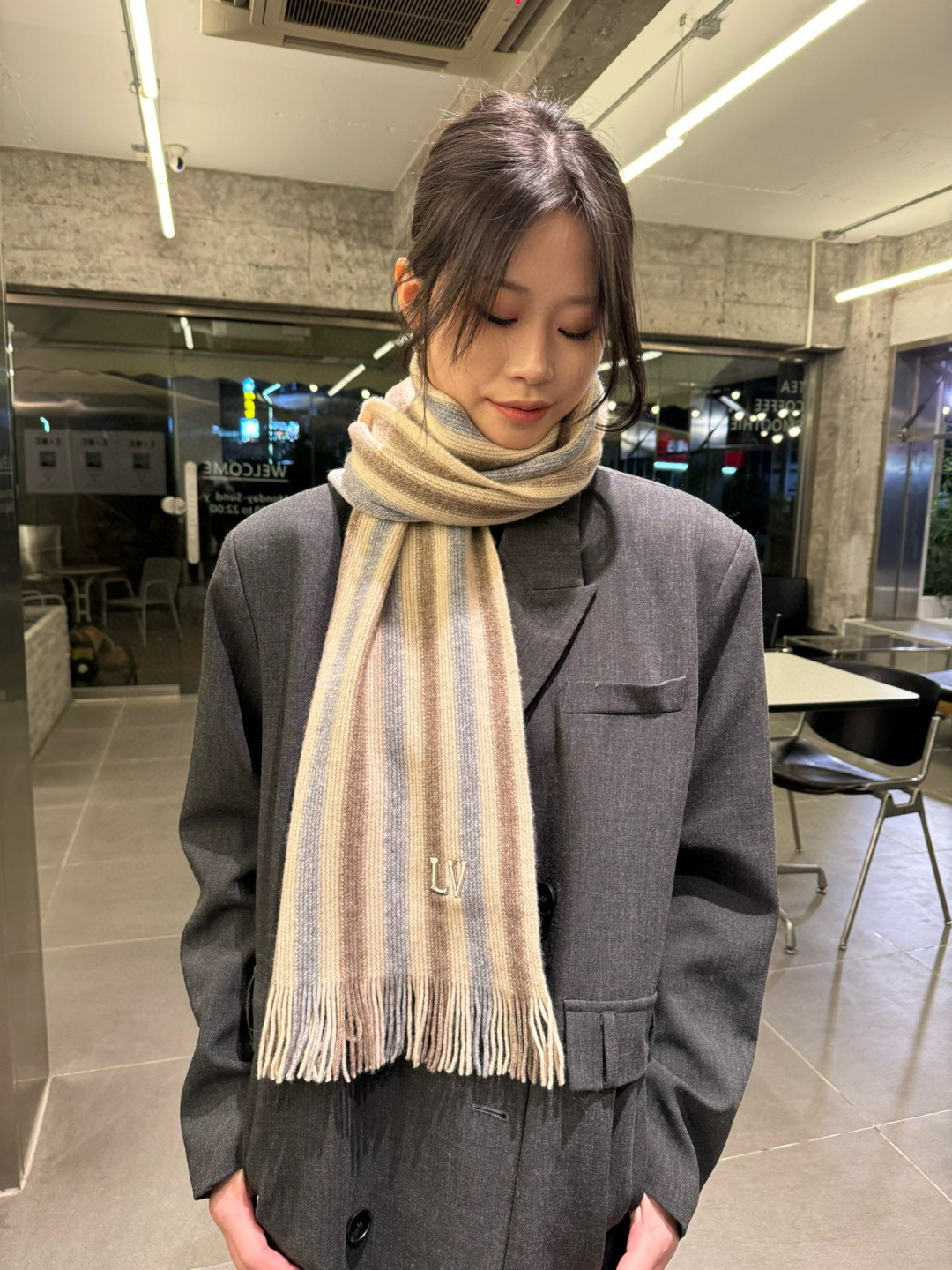Louis Vuitton Lv新款高端羊绒针织围巾 出口尾单 客供 羊绒纱线 这款织法比较难 又很费纱线