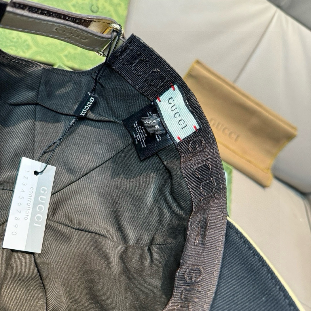 
配盒子布袋，NY&Gucci(古奇)合作款，最新款原单棒球帽，11开模订制，重工刺绣，细节可媲美专柜，