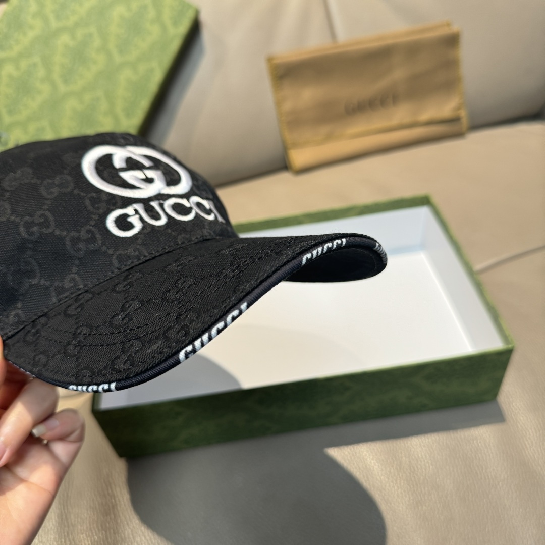 
配盒子布袋，Gucci(古奇)新款原单棒球帽， GUCCI刺绣，11开模订制，重工刺绣，细节可媲美专柜