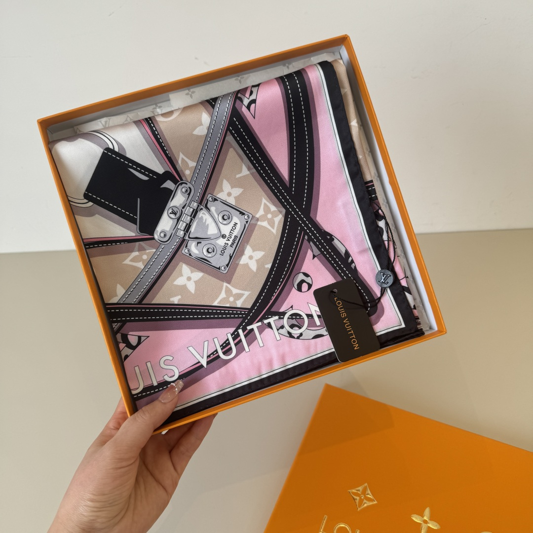 Louis Vuitton LV新款方巾