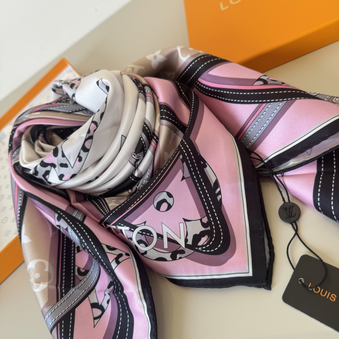 Louis Vuitton LV新款方巾