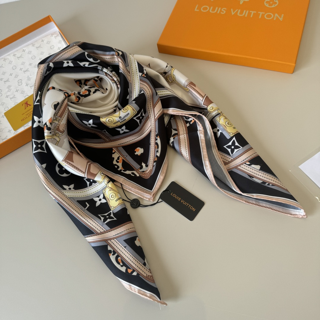 Louis Vuitton LV新款方巾
