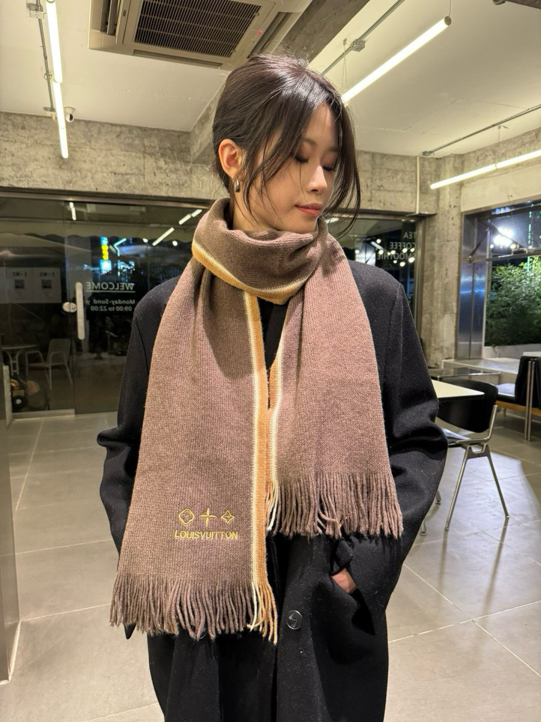 Louis Vuitton Lv新款高端羊绒针织围巾 出口尾单 客供 羊绒纱线 这款织法比较难 又很费纱线
