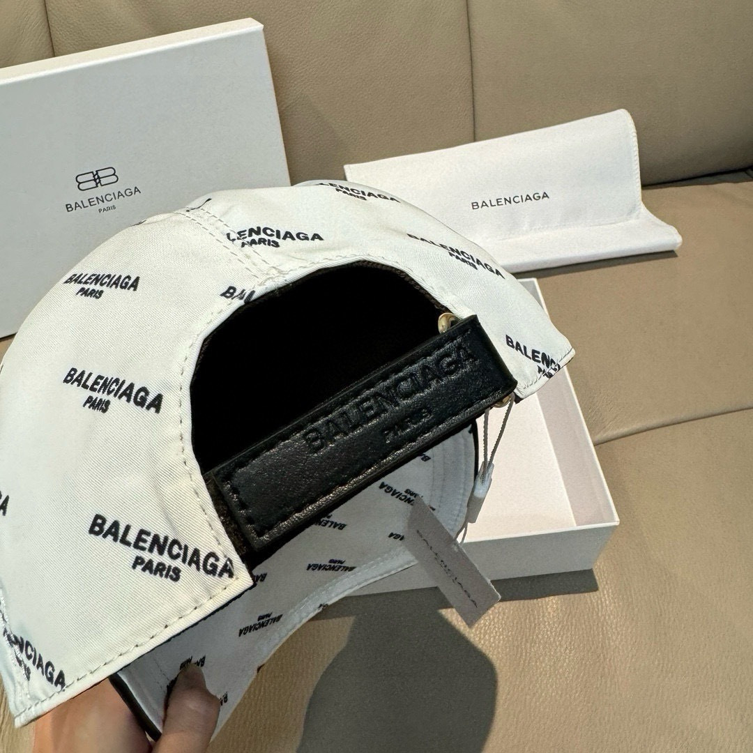 配盒子布袋，Balenciaga（巴黎世家）经典原单棒球帽， 专柜1:1开模订制，原版丝印绸缎面料+头层