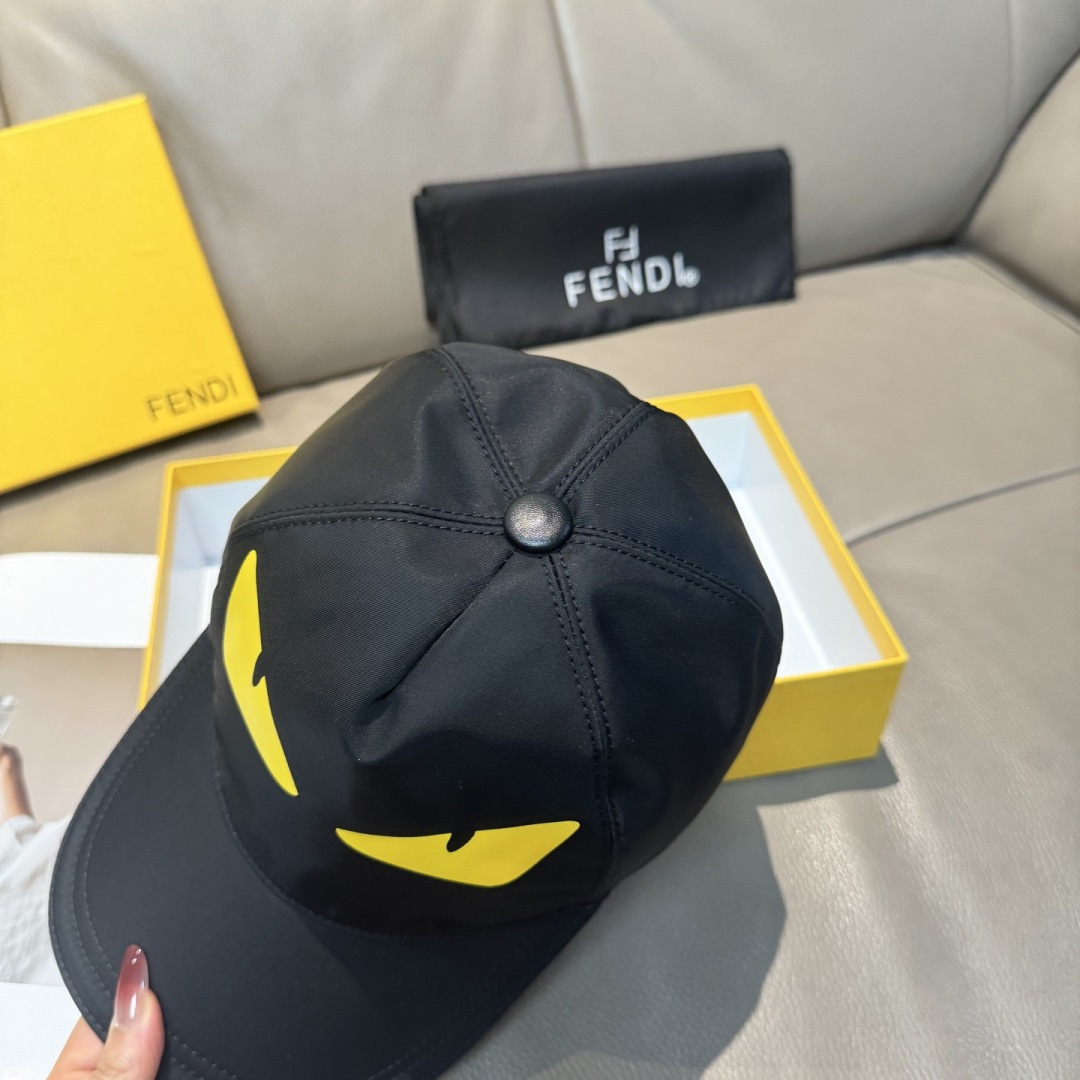 配盒子布袋，Fendi（芬迪）新款原单棒球帽， 小怪兽，专柜热卖款中，1:1开模订制，进口降落伞牛津布料