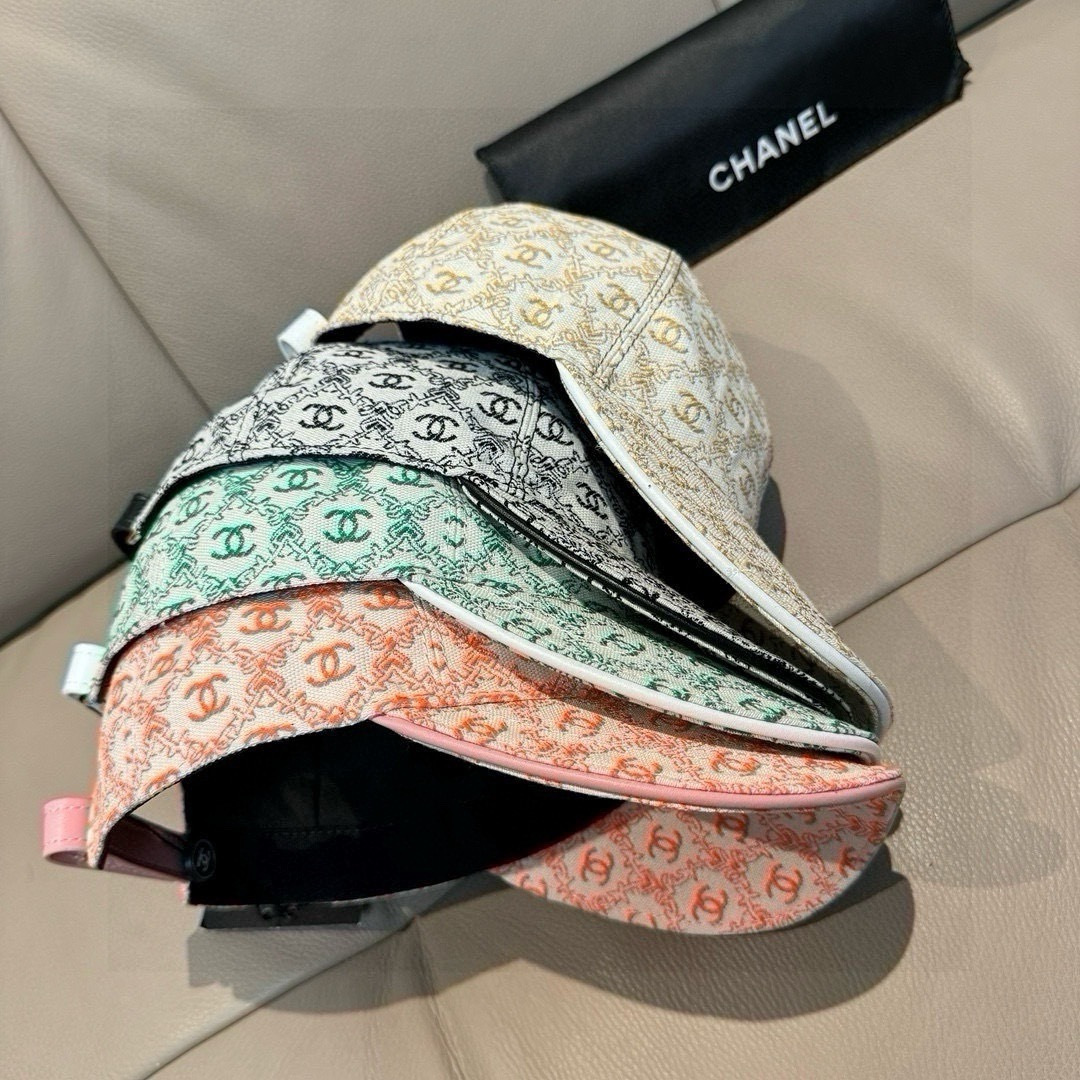 新款出货！配盒子布袋，Chanel(香奈儿)新款原单棒球帽， 小双C提花，专柜1:1开模订制，原版帆布料
