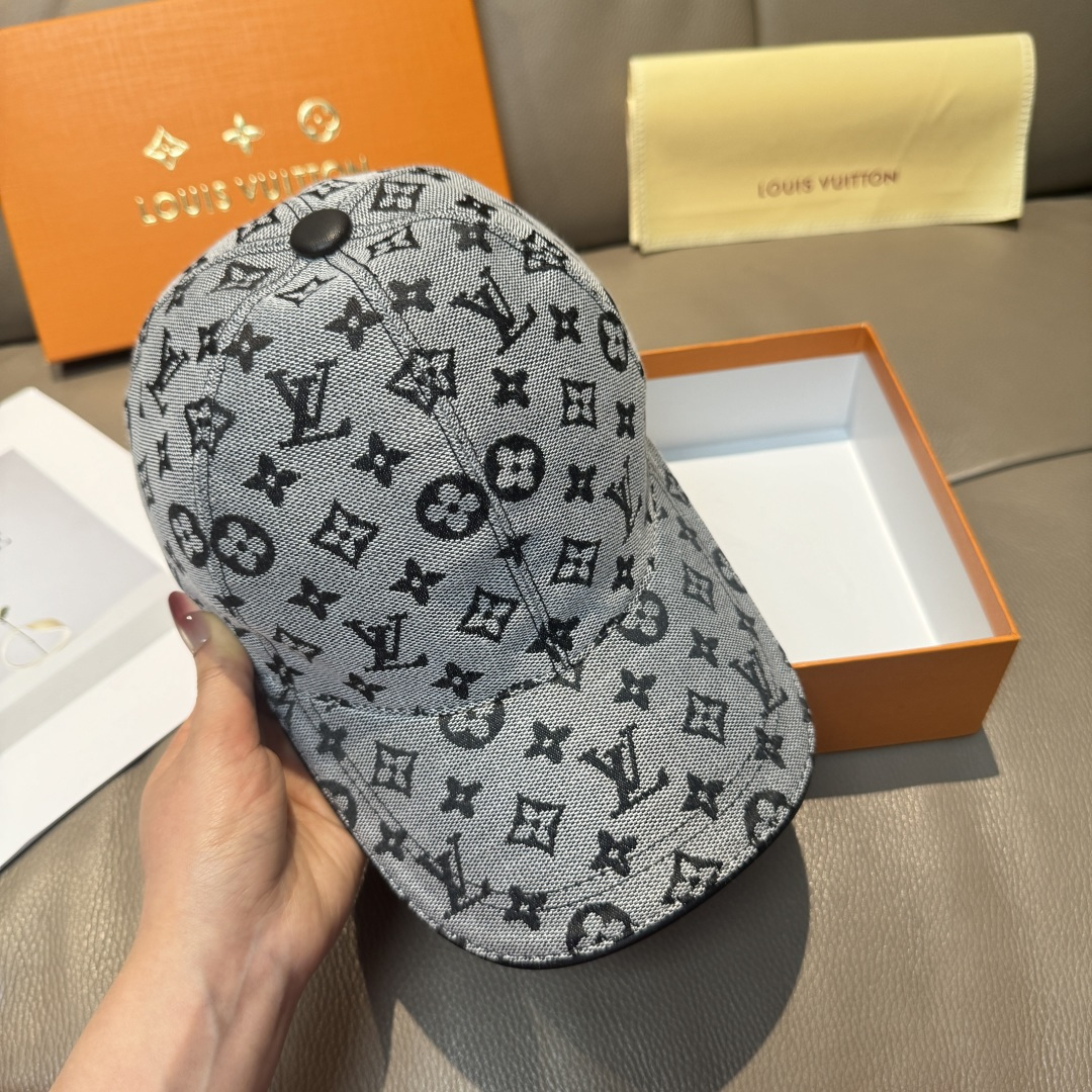 配盒子布袋，LV路易威登新款原单棒球帽，LV牛仔提花，专柜1:1开模订制，原版帆布面料+头层牛皮，轻盈透