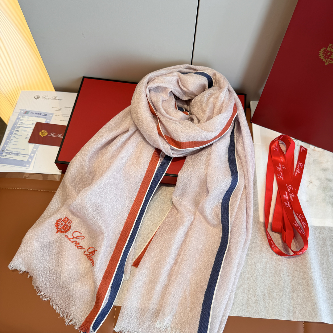 Loro Piana 目睹了整个loro piana生产过程 品质精细度无敌 不愧全世界 奢侈品'奢华中的低调