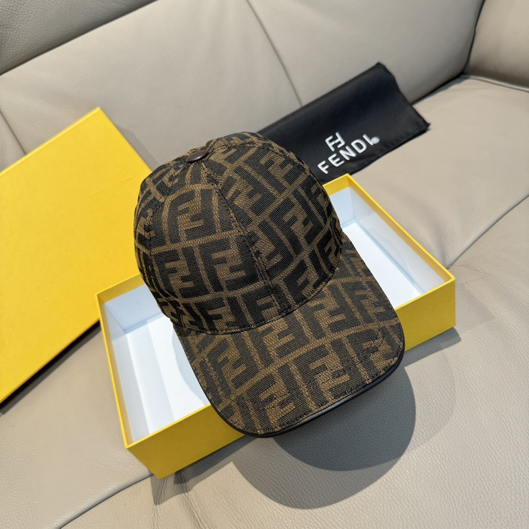 配盒子布袋，Fendi（芬迪）新款原单棒球帽， 双F提花，专柜常年热卖款，口碑极佳，1:1开模订制，原版