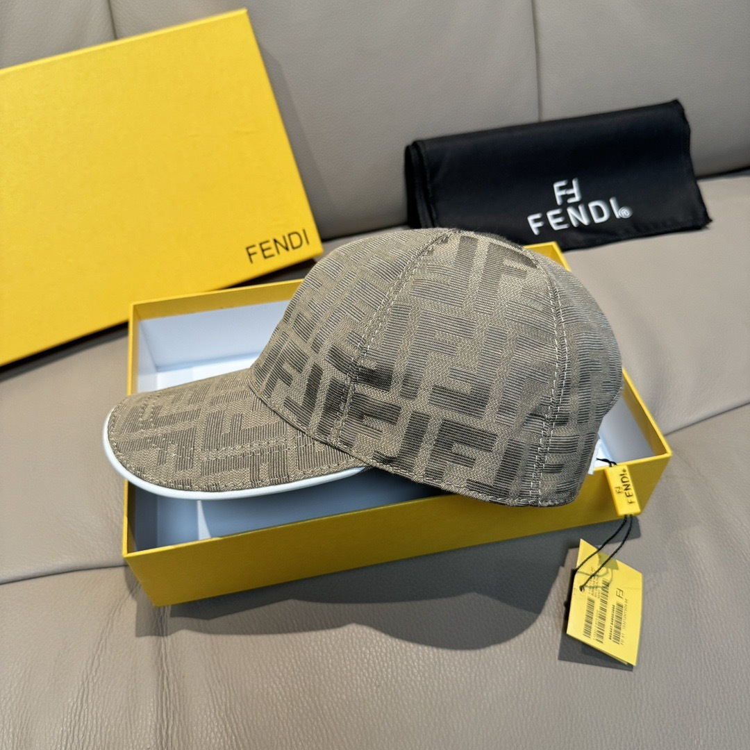 配盒子布袋，Fendi（芬迪）新款原单棒球帽， 双F提花，专柜常年热卖款，口碑极佳，1:1开模订制，原版