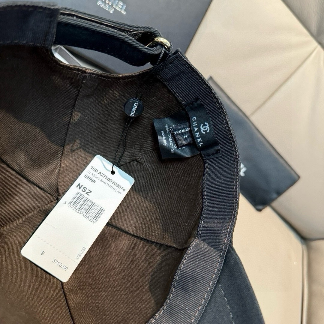 配盒子布袋，Chanel（香奈儿）专柜新款原单棒球帽，1:1开模订制，立体刺绣，精致无暇！100%纯棉面