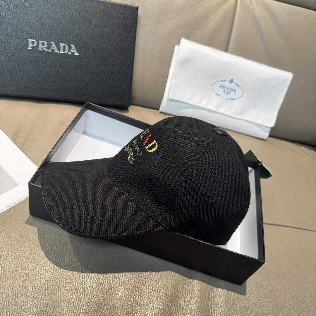 配盒子布袋，Prada(普拉达)新款原单棒球帽， 印字logo，专柜1:1开模订制，原版帆布布料+头层牛