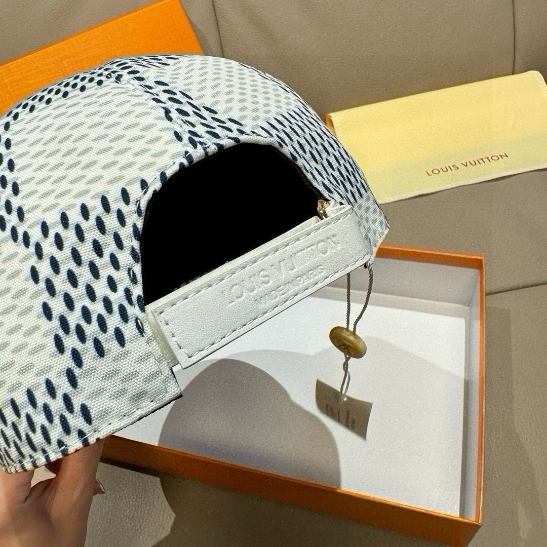 爆款强势回货配盒子布袋，LV(路易威登)新款原单棒球帽，大V丝印，专柜1:1开模订制，原厂订制面料+头层