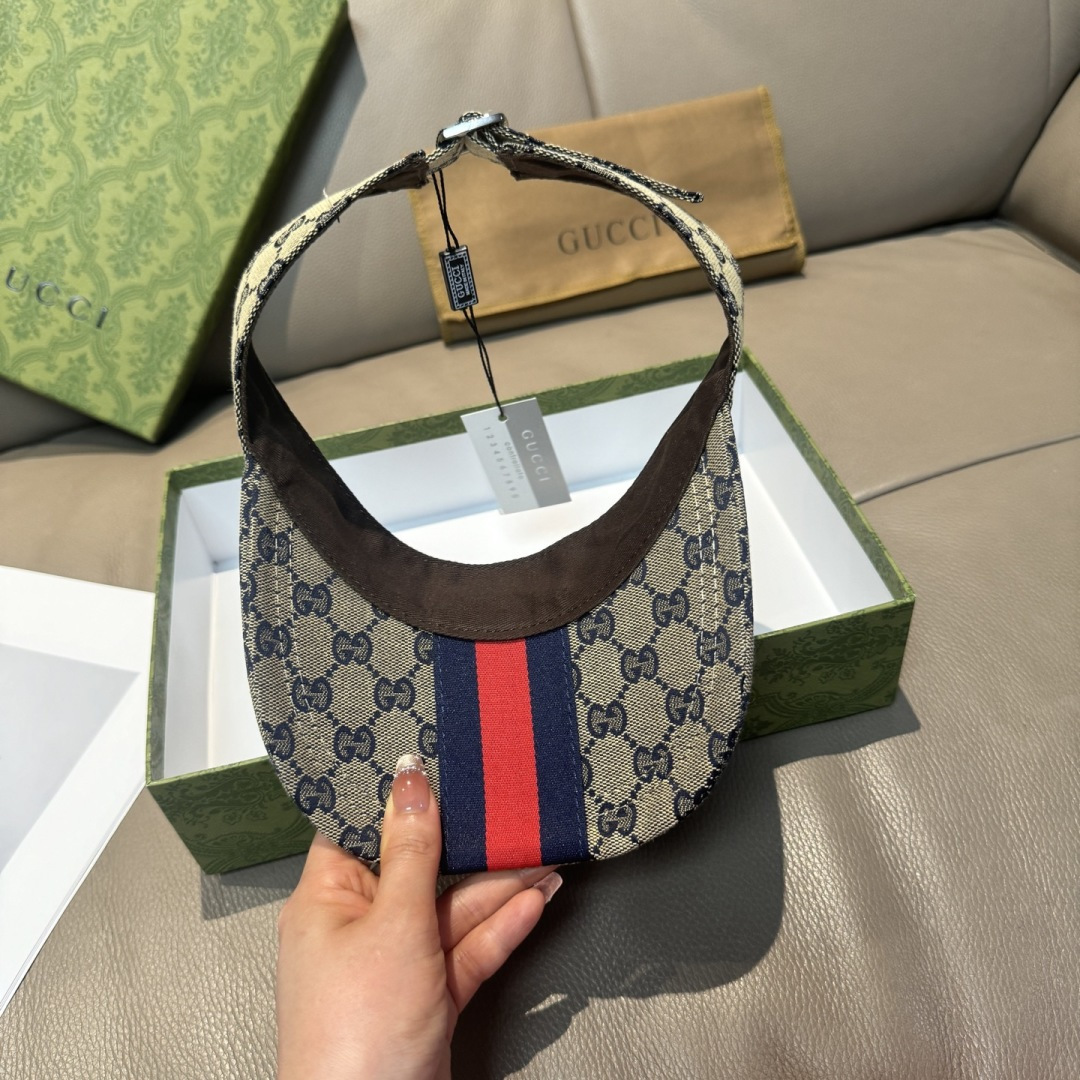 原单版本出货！配盒子布袋，Gucci(古奇)最新原单宽版织带空顶帽。专柜1:1开模订制，最高版本，原版帆