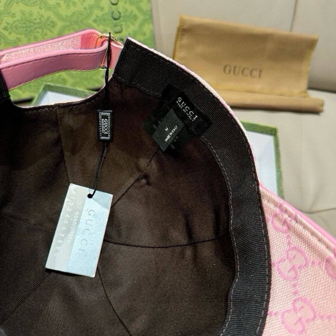 万年经典款出货！配盒子布袋，Gucci(古奇)经典原单棒球帽😍😍gucci小刺绣，专柜1:1开模订制，最