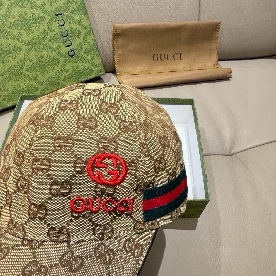 万年经典款出货！配盒子布袋，Gucci(古奇)经典原单棒球帽😍😍gucci小刺绣，专柜1:1开模订制，最