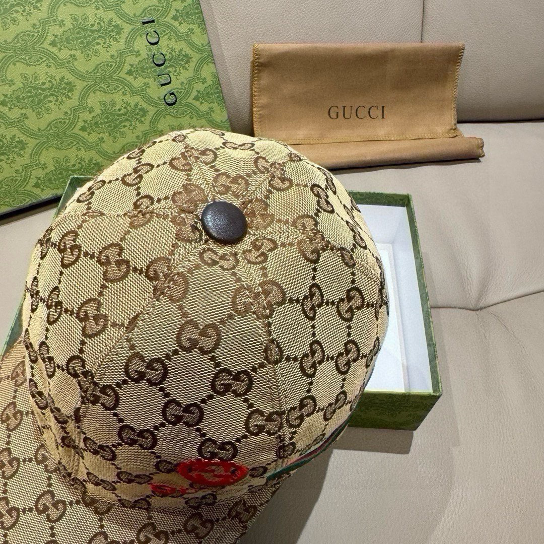 万年经典款出货！配盒子布袋，Gucci(古奇)经典原单棒球帽😍😍gucci小刺绣，专柜1:1开模订制，最