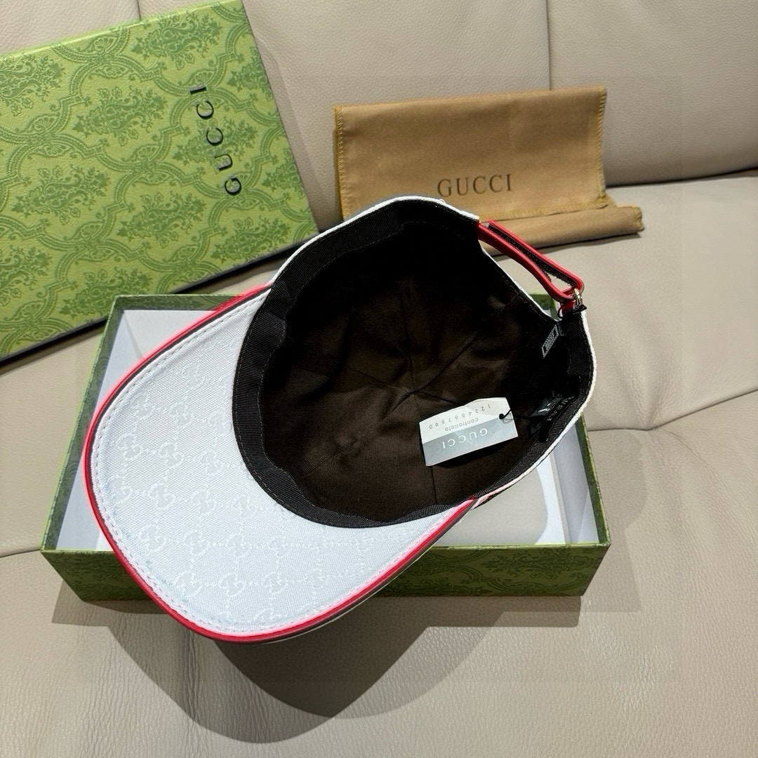 万年经典款出货！配盒子布袋，Gucci(古奇)经典原单棒球帽😍😍gucci小刺绣，专柜1:1开模订制，最