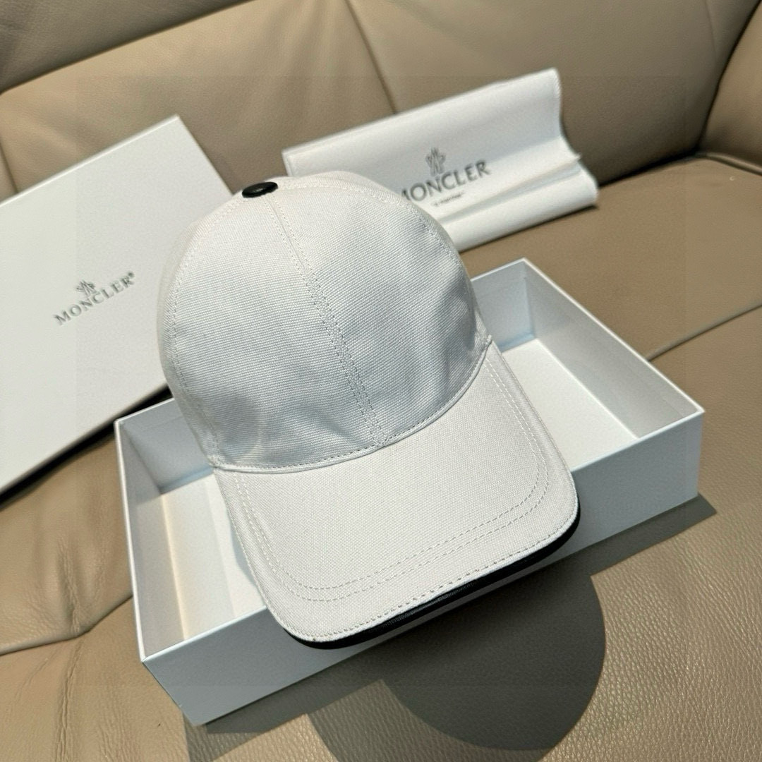 配包装布袋，Moncler蒙口经典原单棒球帽，经典流行款，专柜1:1开模订制，原版帆布料+头层牛皮，纯棉