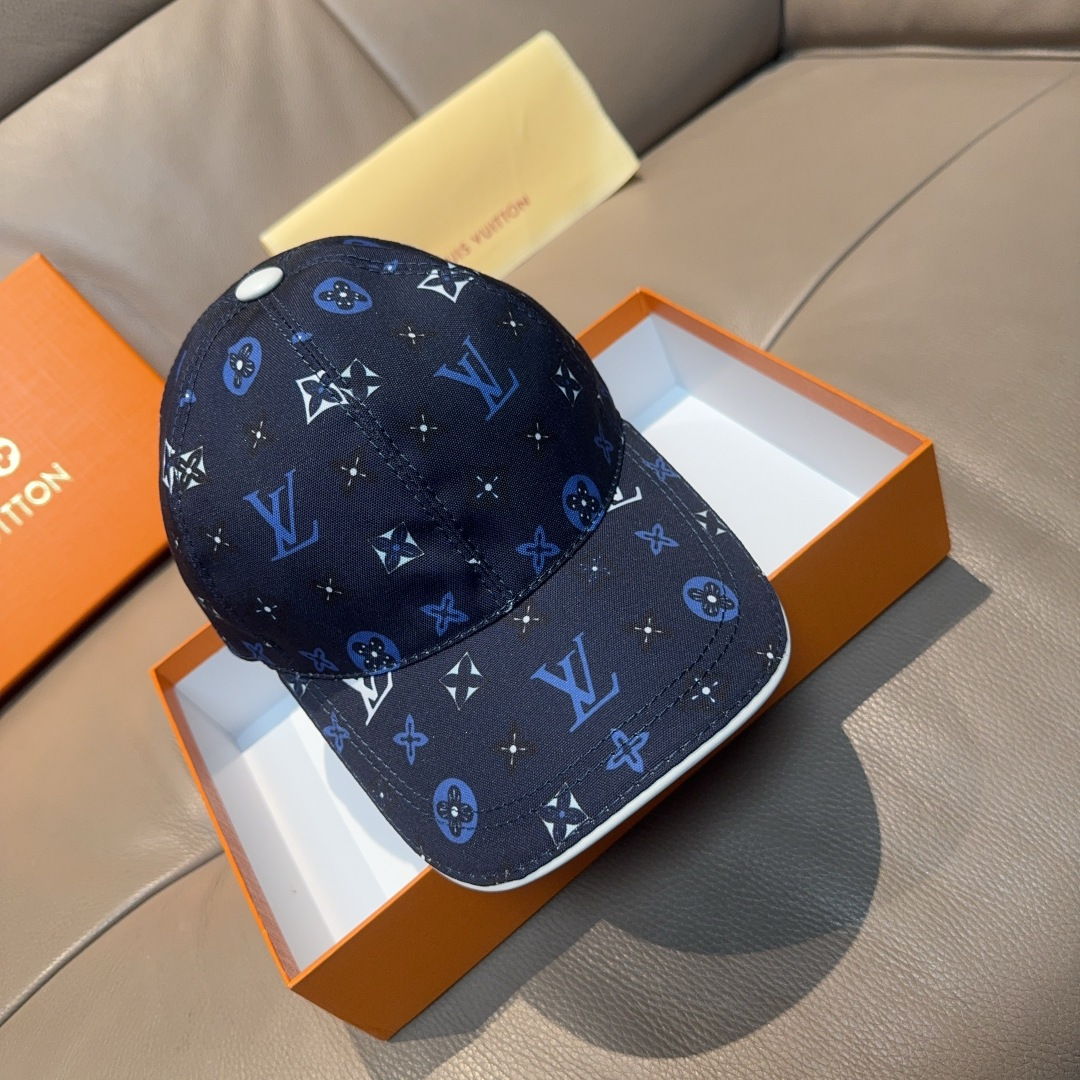 配盒子布袋，LV(路易威登)新款原单棒球帽， 专柜1:1开模订制，原版帆布料+头层牛皮，轻盈透气！质量超