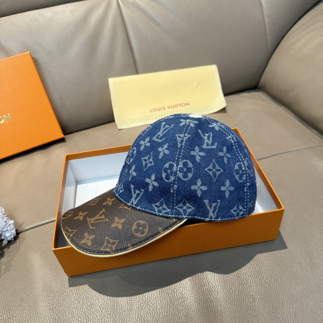 配盒子布袋，LV(路易威登)新款原单棒球帽，老花拼接，1:1开模订制，原版牛仔布料+专柜老花皮，做工细致