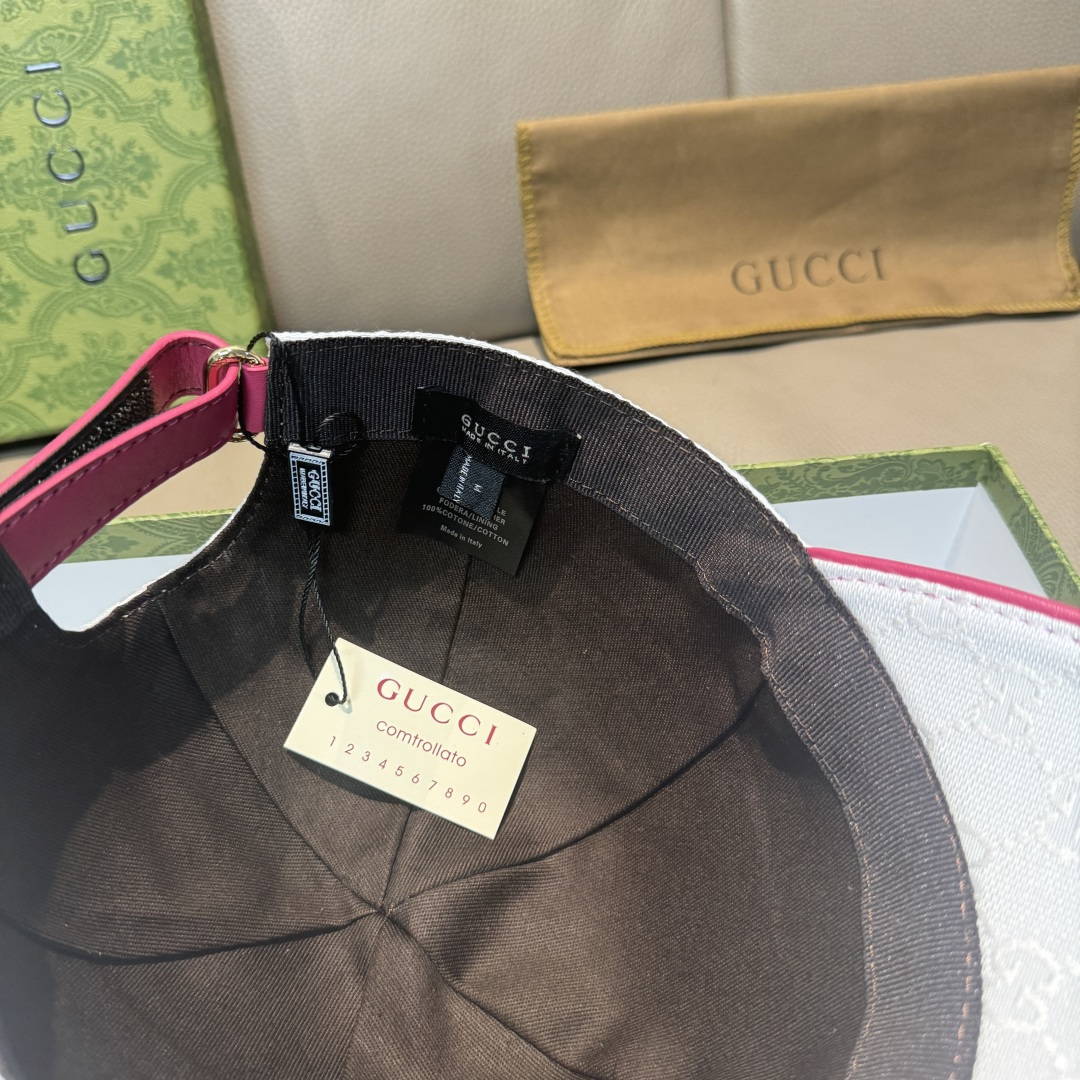 配盒子布袋，Gucci(古奇)新款原单棒球帽专柜1:1开模订制！原版帆布料+头层牛皮，轻盈透气！实物拍摄